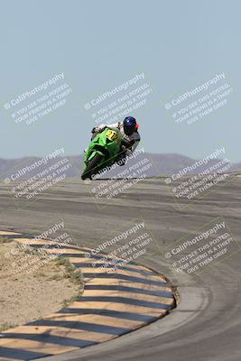 media/Oct-04-2025-CVMA (Sat) [[408bcdd6e4]]/Race 5-Amateur Formula Middleweight/